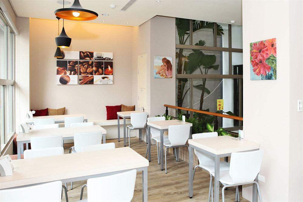 Micasa Hotel Тайчжун Экстерьер фото