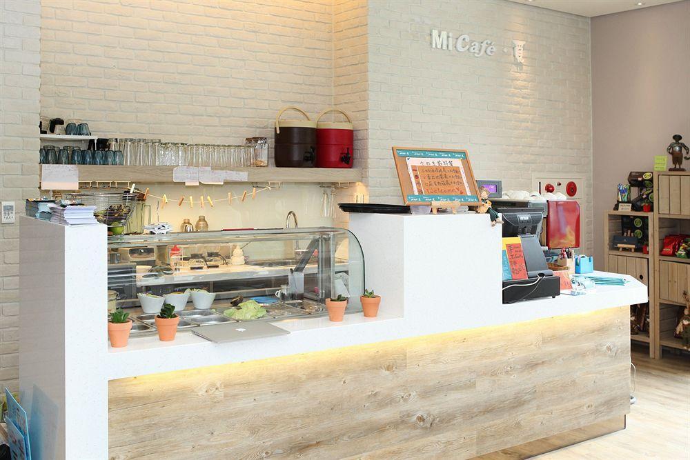 Micasa Hotel Тайчжун Экстерьер фото